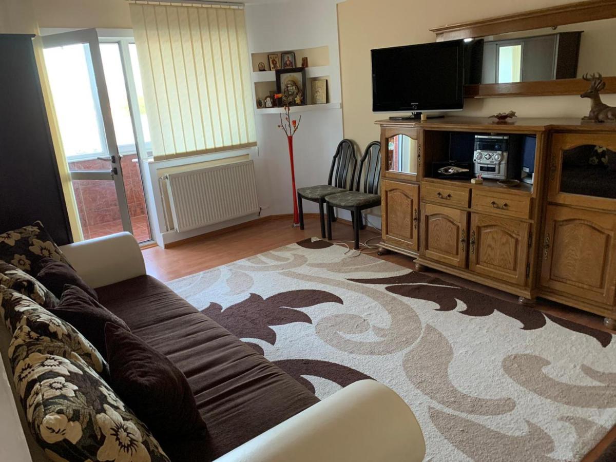 Apartament Onesti Exteriér fotografie