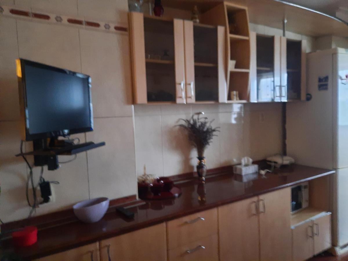 Apartament Onesti Exteriér fotografie