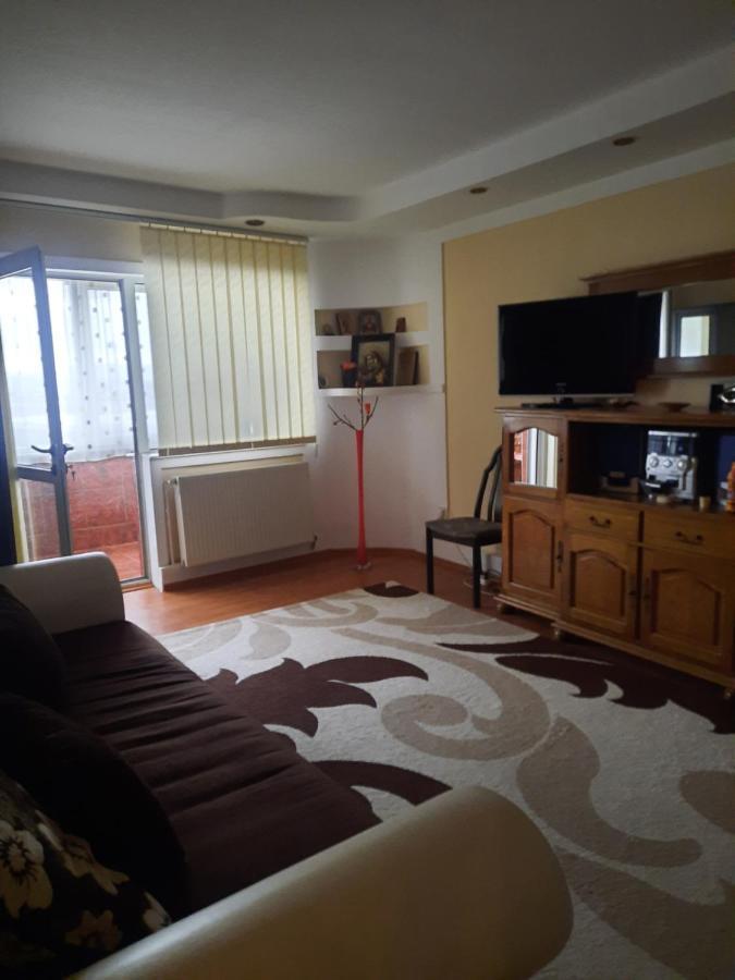 Apartament Onesti Exteriér fotografie