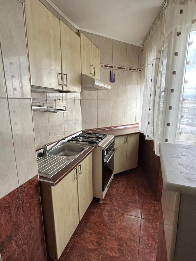 Apartament Onesti Exteriér fotografie